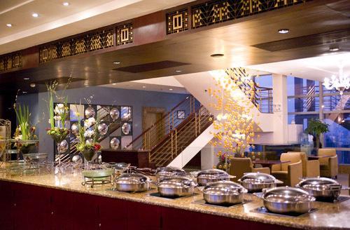 The Panorama On The Bund Hotel 4*